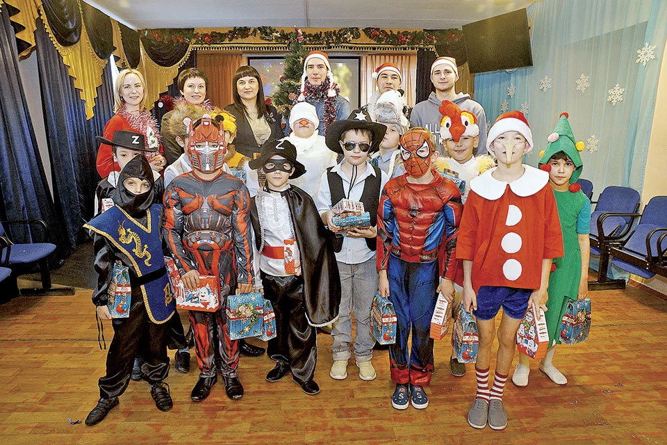 Молодые специалисты Самарского РНУ подарили праздник малышам из чапаевского интерната.