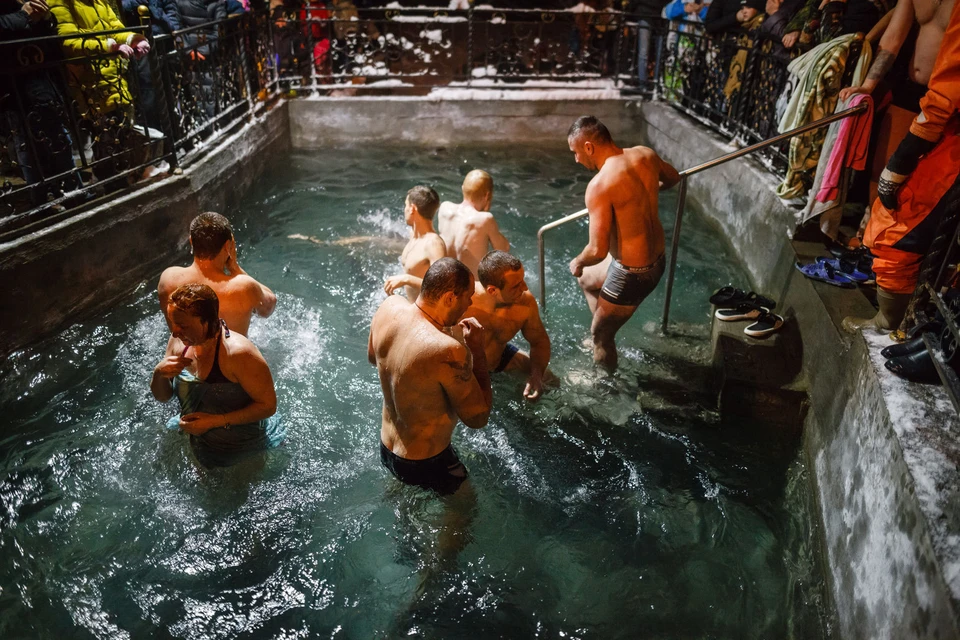 В Ставрополе крещенские купания очень популярны!
