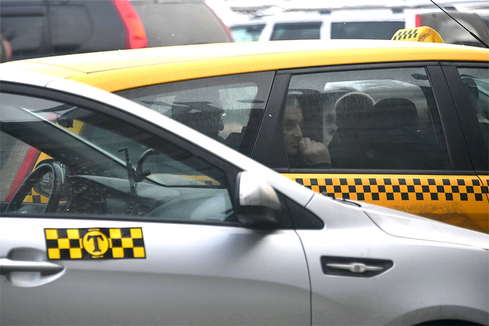 Россияне назвали самые востребованные дополнительные сервисы в такси.