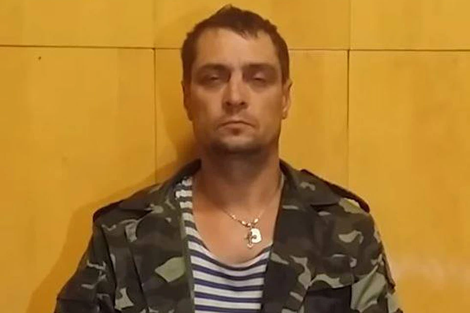 По официальной версии, осужденный на 12 лет за участие в боевых действиях на стороне "ДНР/ЛНР" Валерий Иванов "случайно упал с лестницы".