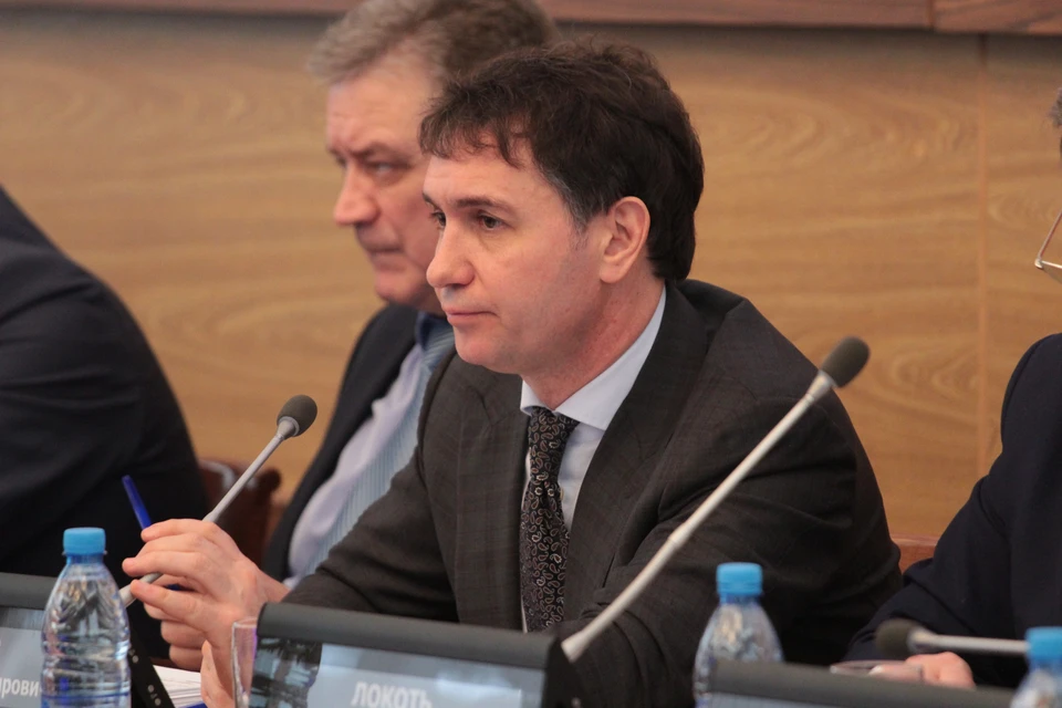 Дмитрий Асанцев: - Все предложения депутатов по работе мэрии будут переданы и учтены в этом году.
