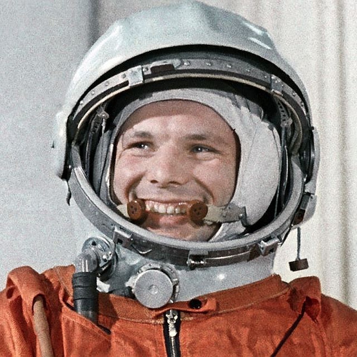 Юрий Гагарин получил за полет в космос немыслимые богатства