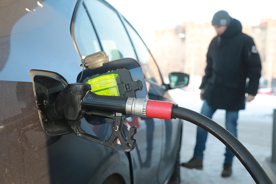 Некоторые аналитики прогнозируют, что 50 руб. за литр бензина уже этим летом перестанут быть экзотикой.