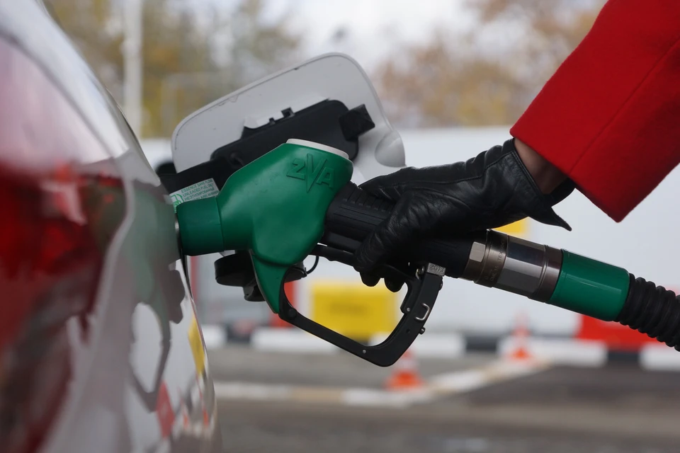 Цены на бензин в Кыргызстане зависят от закупочных цен на НПЗ. А они в России выросли, особенно на дизтопливо