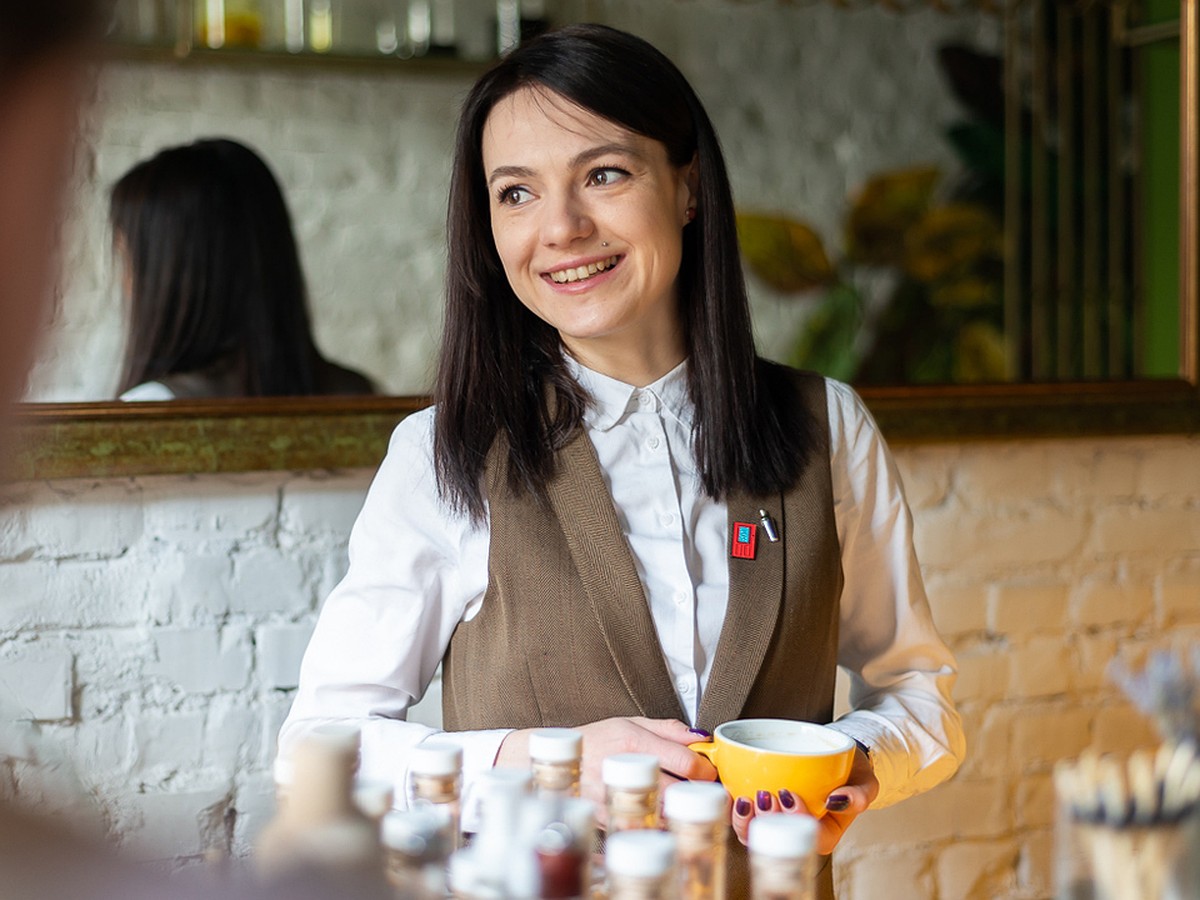 Если в баре вкусные коктейли и бармен - профессионал, но у стойки нет  гостей, все это не имеет смысла» - KP.RU