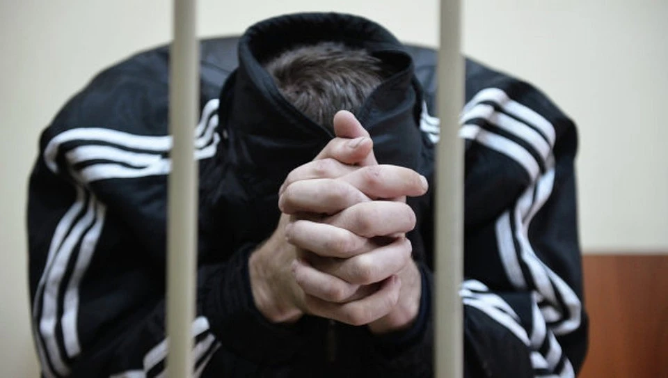 На Камчатке мужчину обвинили в изнасиловании 13-летней любовницы его друга-бомжа. Фото: архив "КП"