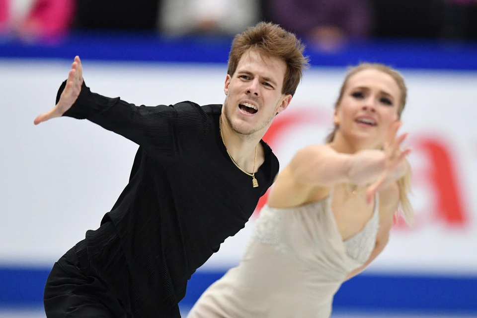 Виктория Синицина и Никита Кацалапов поспорят за баллы в произвольном танце.