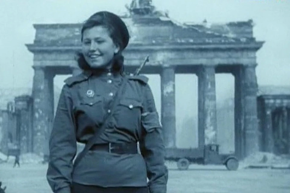 Хозяйка Бранденбургских ворот. Фото: личный архив семьи Овчаренко