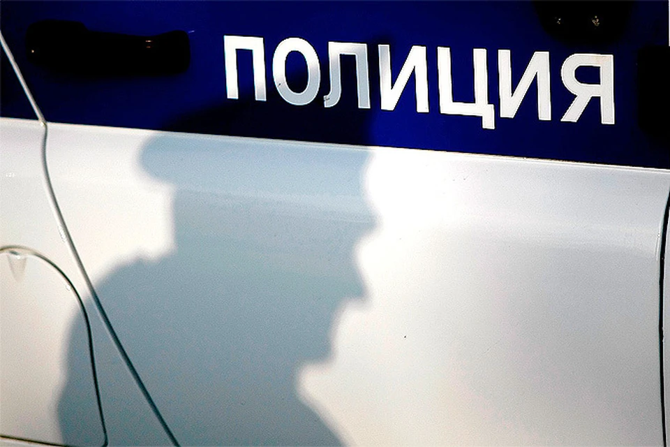Потерпевшая сообщила полицейским о списании неизвестными 608 000 рублей с принадлежащих ей банковских карт.