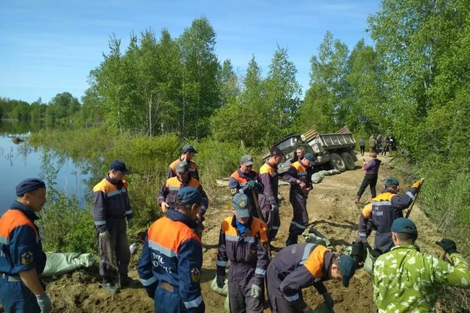Группировка спасателей, работавшая в подтопленных поселках на реке Урми, вернулась в Хабаровск
