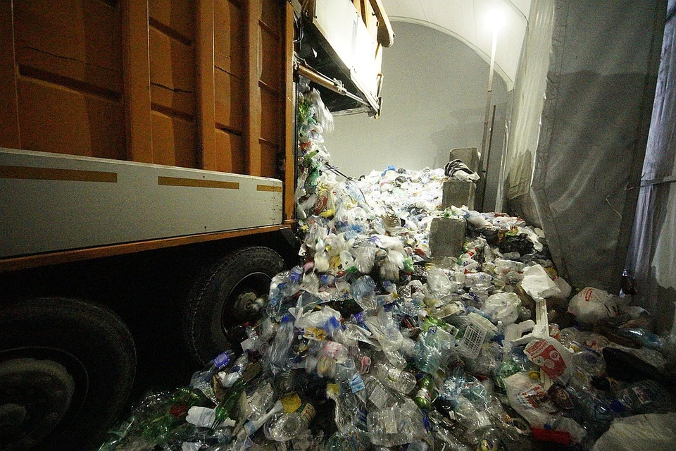 Глава минприроды пообещал: в Коми начнут серьезно относиться к проблеме сортировки и утилизации твердых бытовых отходов.