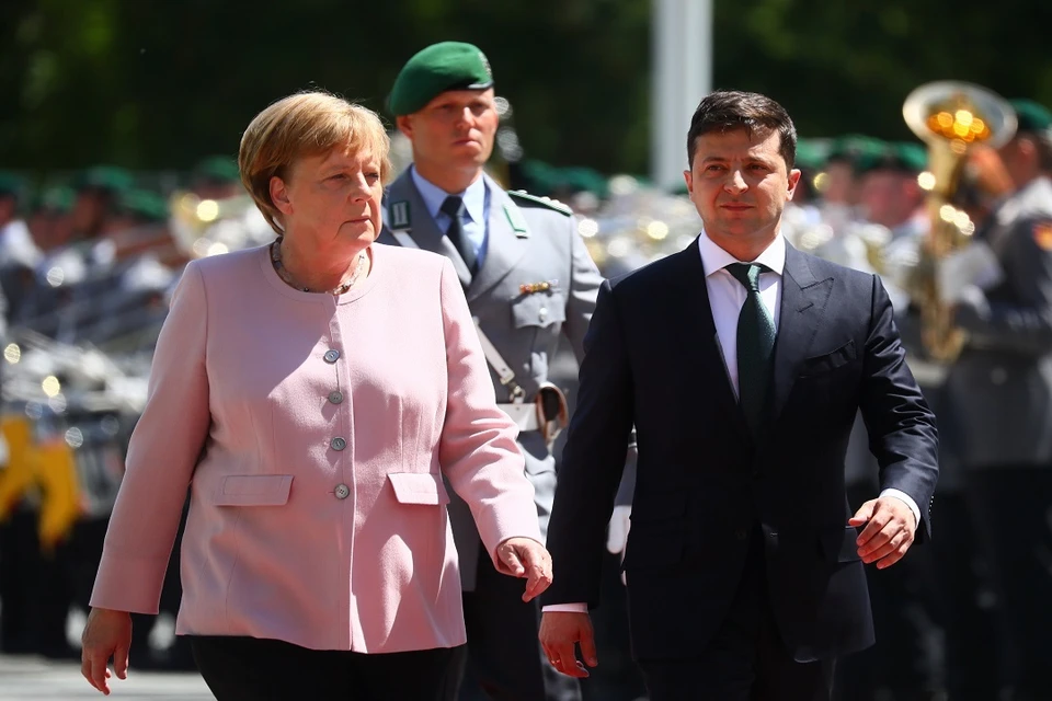Канцлер ФРГ Ангела Меркель и президент Украины Владимир Зеленский