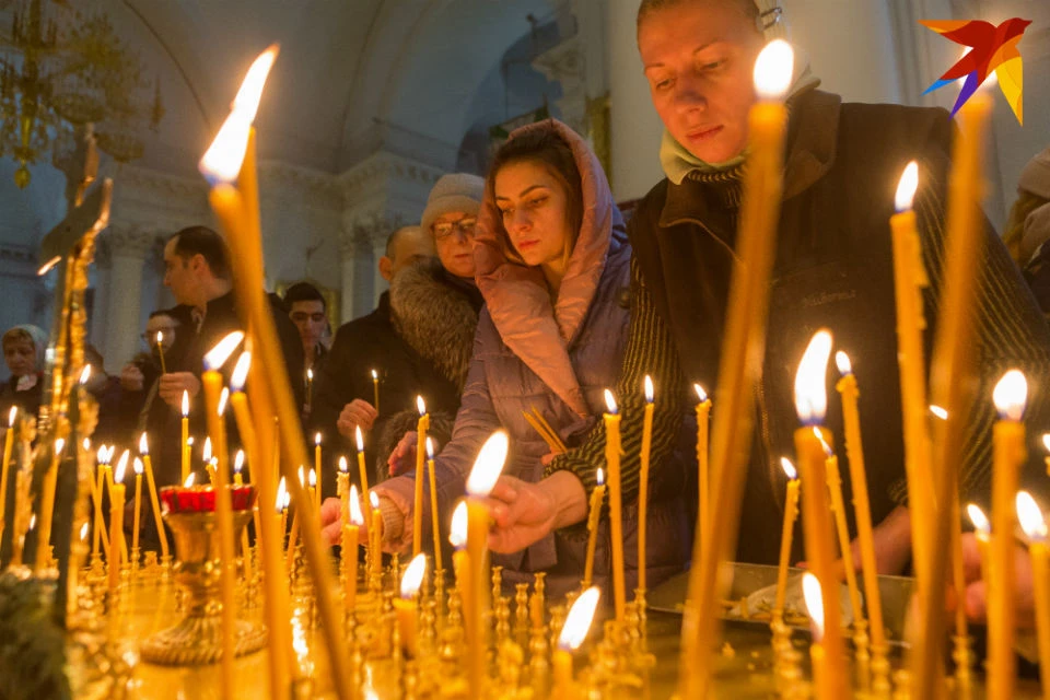 В храмах Мурманской области будут молиться за души погибших моряков-подводников.