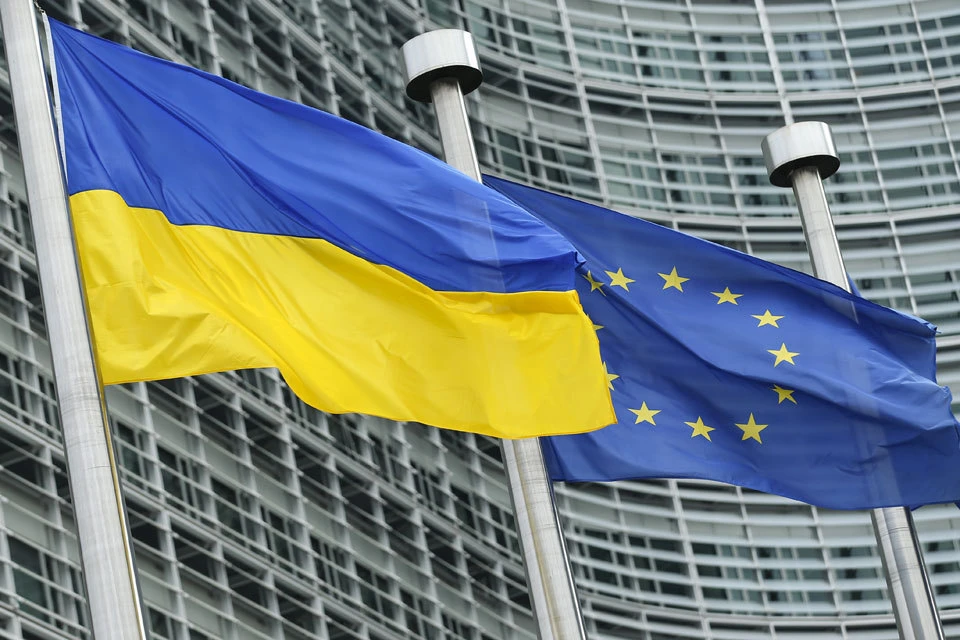 Киев обиделся на Евросоюз за решение вернуть Россию в ПАСЕ.