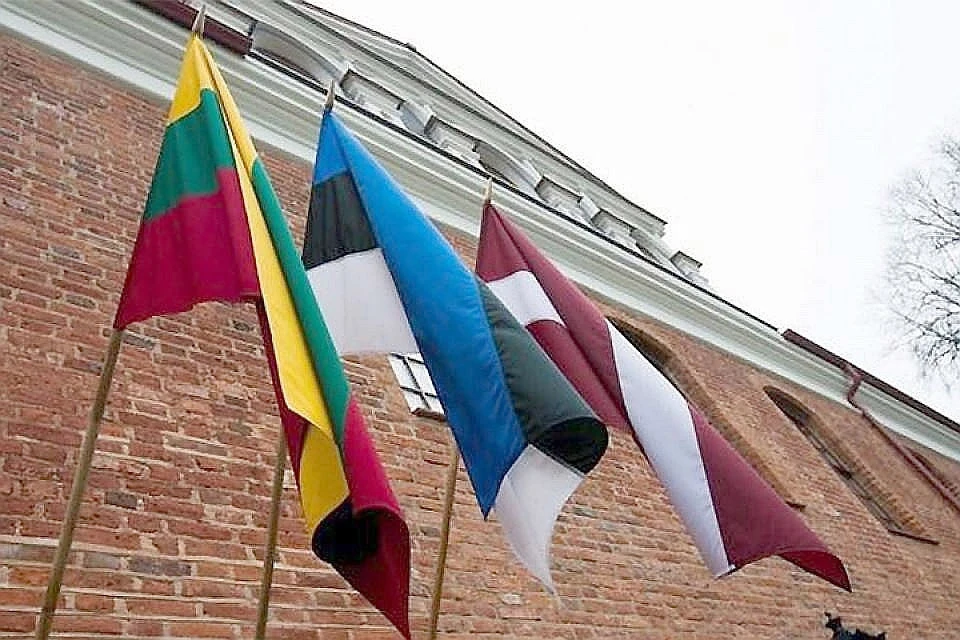 Латвия и Литва вслед за Эстонией также официально выразили протест в связи с запланированными в Москве праздничными салютами. Фото: с сайта Ualife.net