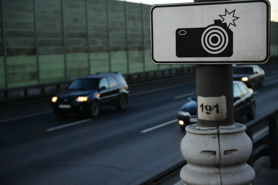 В Омске на 11 перекрестках установили камеры