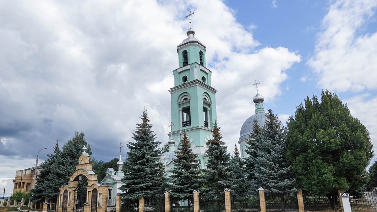 Тайные подземные ходы, резные домики и старинная мельница: почему в село  Екатериновка Безенчукского района съезжаются туристы - KP.RU