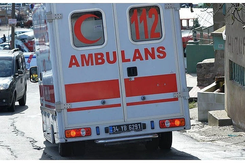 В турецкой Антальи перевернулся автобус: пострадали 14 граждан РФ