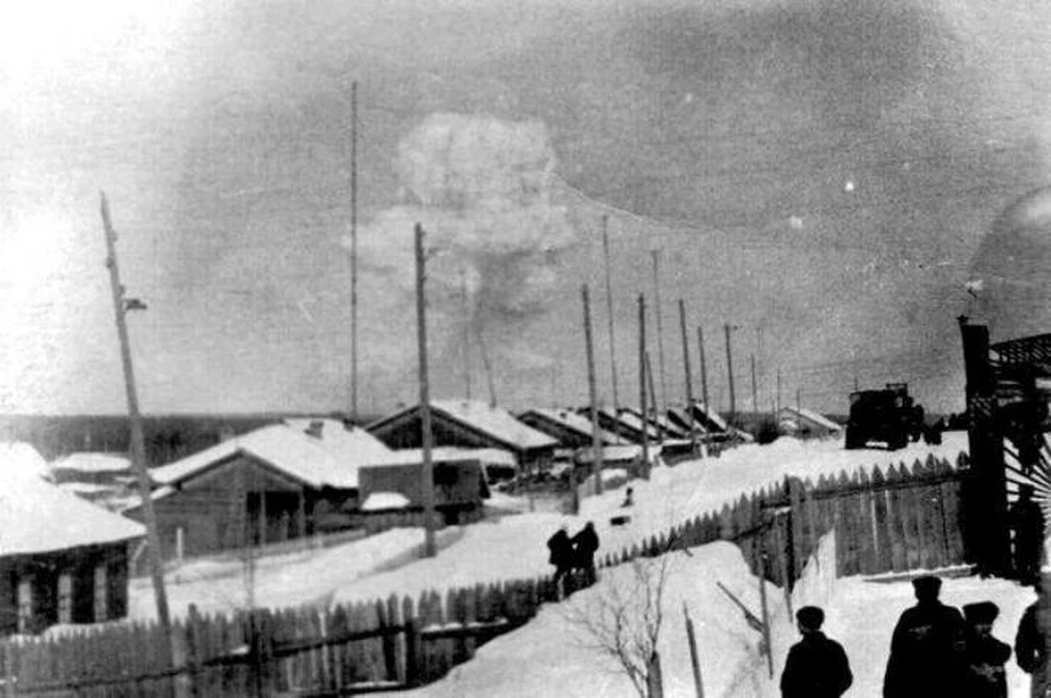 После взрыва в Чердынском районе очевидцы засняли ядерный "гриб". Фото из архива агентства "Стиль-МГ"