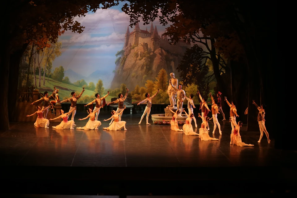 Пекинская академия танца – ведущая балетная школа Китая и одна из крупнейших в мире.