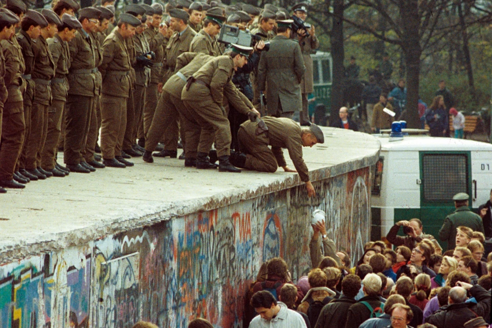 Стена стала настоящим символом коммунистического режима.