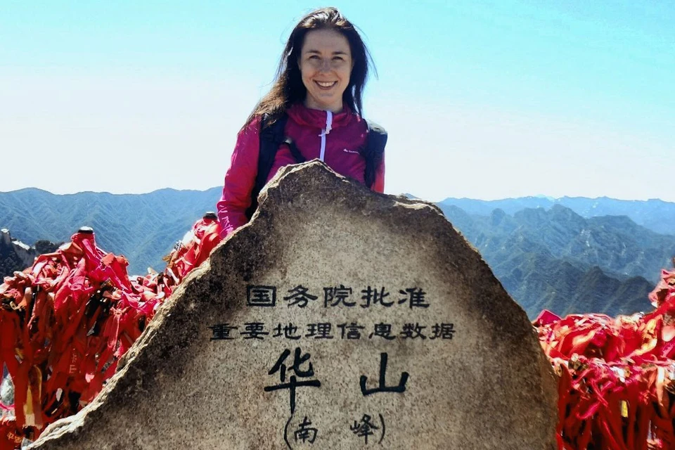 Тюменка Екатерина Заморских бросила карьеру и поехала изучать китайский язык в Шанхае