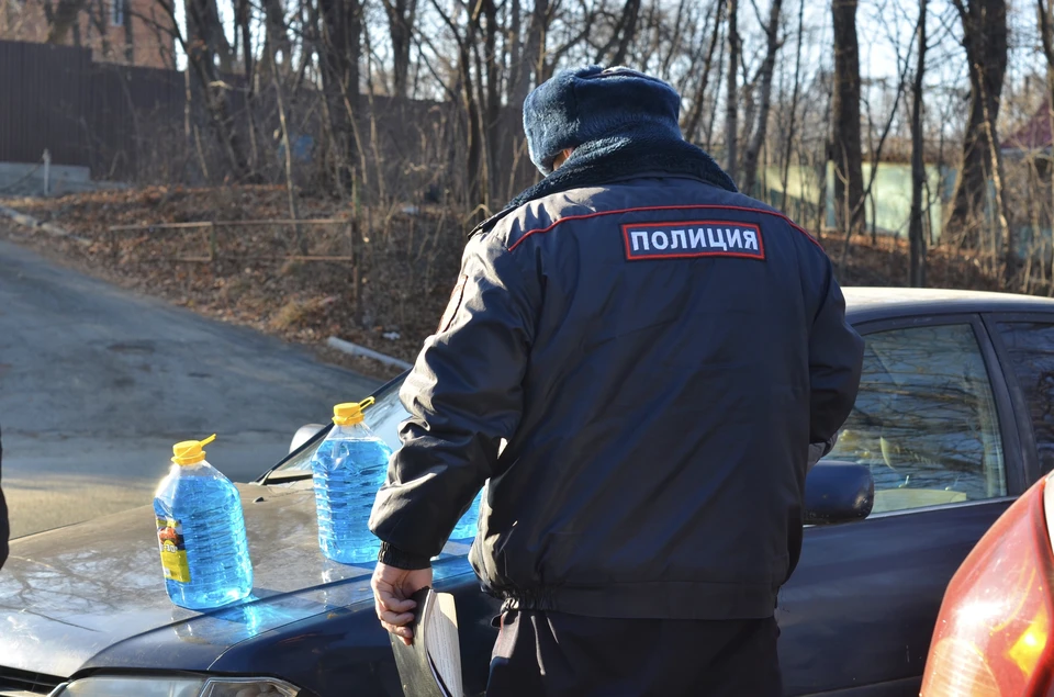 Во Владивостоке провели рейд по незаконным торговым точкам