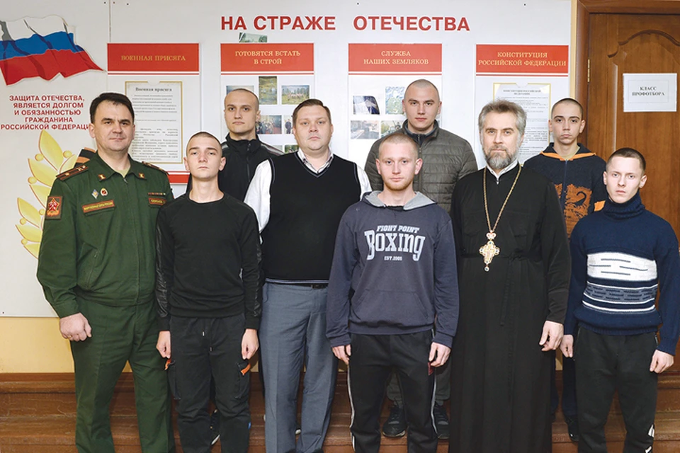 Шесть призывников из Арзамаса отправились служить на ракетный крейсер «Москва»