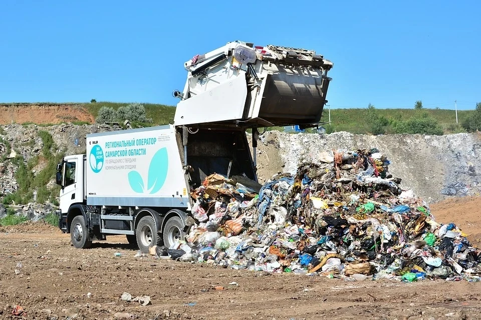 Каждый день жители Самарской области производят тонны мусора