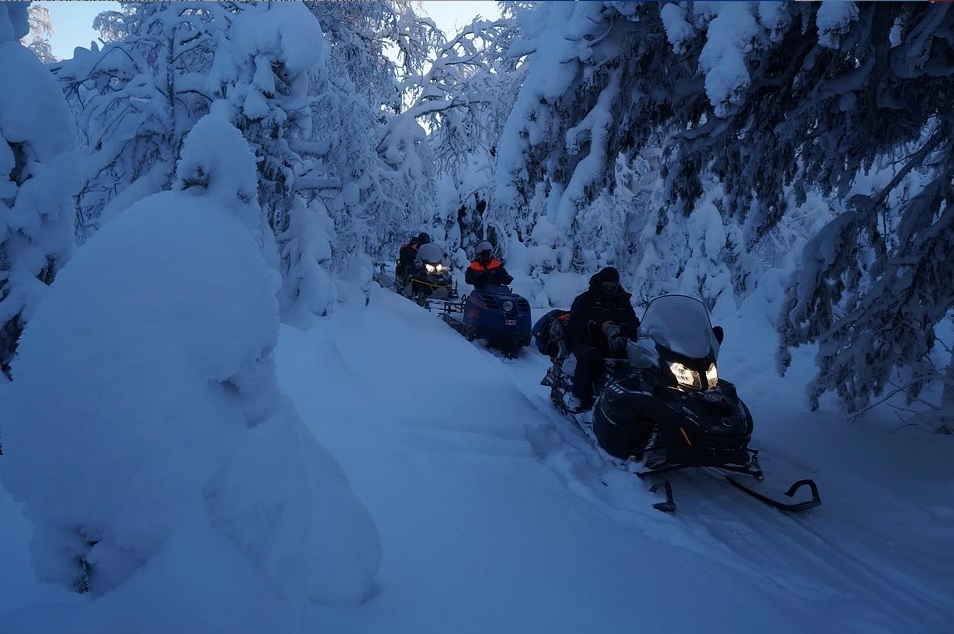 Помощь МЧС снегоходчикам не потребовалась. Фото: ГУ МЧС по Свердловской области