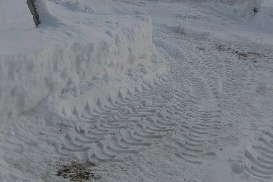 Очистка снега.