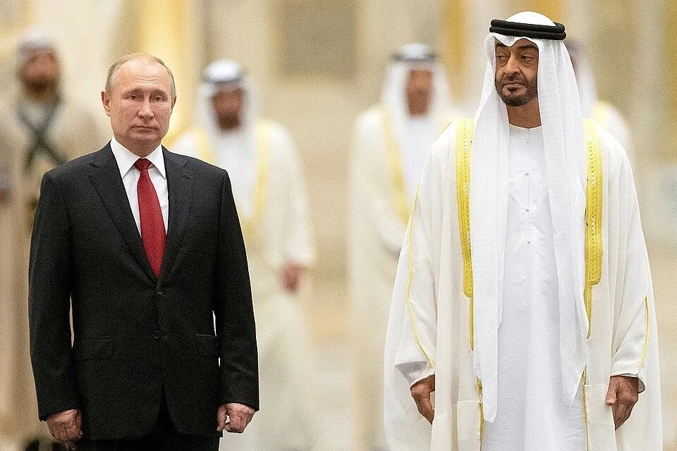 Президент России Владимир Путин и наследный принц Абу-Даби Мухаммед бен Заид Аль Нахайян