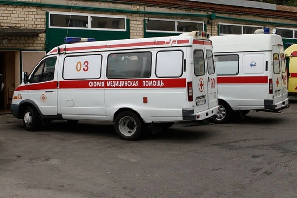Авария с четырьмя автомобилями в Москве: пять человек пострадали