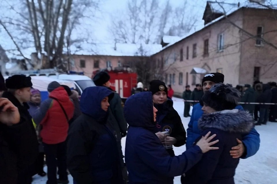 Сейчас с жильцами дома №16 по улице Пекинская работают психологи