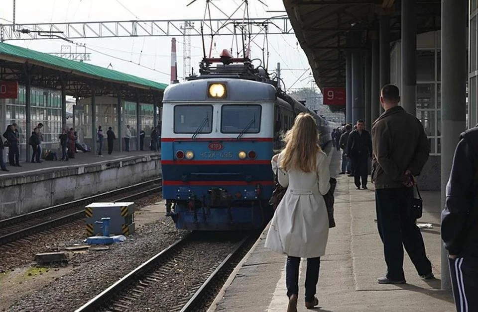 Пассажирские поезда дальнего следования задерживаются на участке от Нижнеудинска до Слюдянки