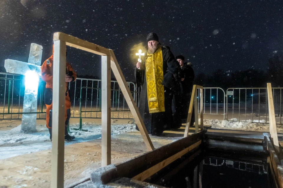 Северяне смогут погрузиться в святую воду в 16 купелях.