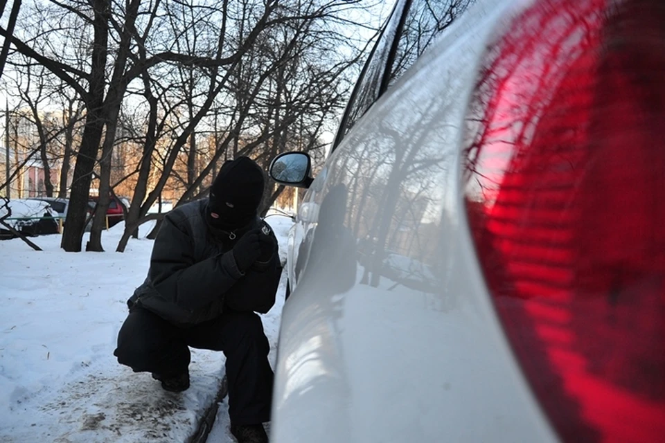 В Кузбассе 15-летний подросток угнал автомобиль