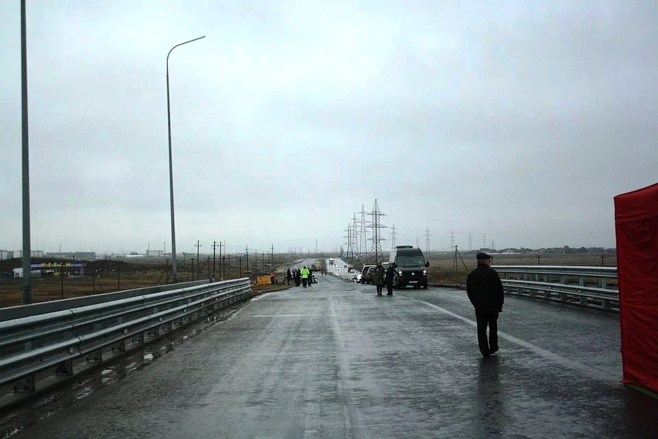 Новый участок станет третьим в мостовом комплексе через Волгу.