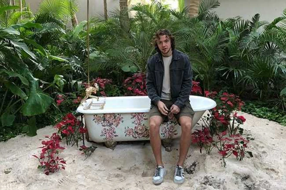 artemiypanarin/instagram.com