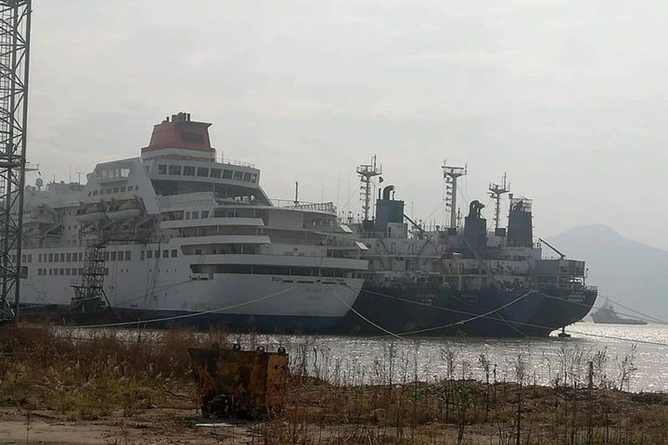 Танкер находится в порту КНР, команда ждет возвращение в Приморье. Фото:предоставлено экипажем