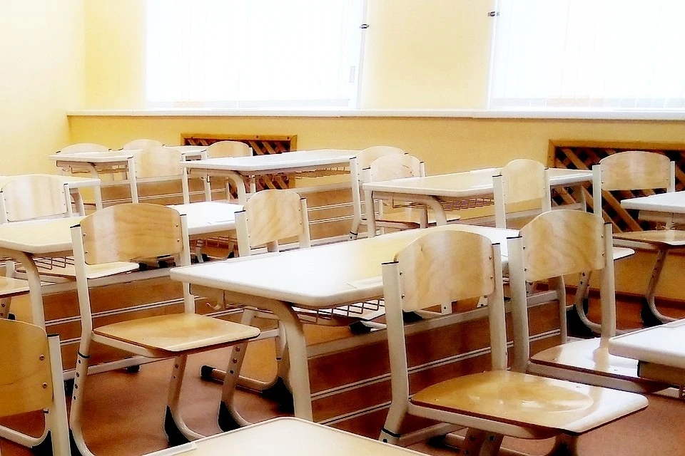 Полицейские и прокуроры проверят школу Липецка, где родители пожаловались на поборы и травлю первоклашек