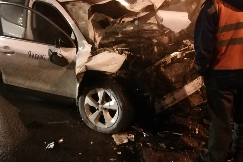 А аварии только чудом обошлось без жертв.