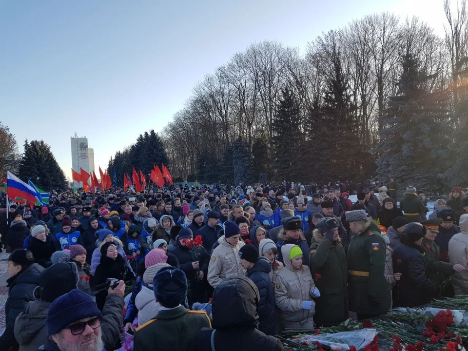 Куряне почтили память защитников города