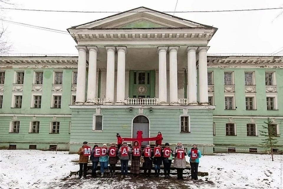 Суд встал на сторону защитников медсанчасти завода имени Калинина. Фото: vk.com/odoevskogo10