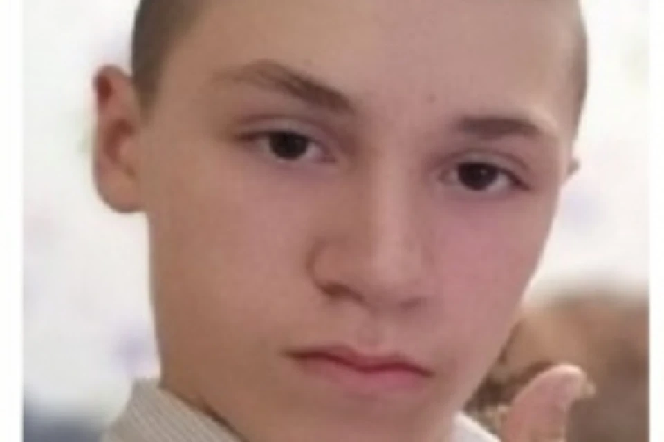 Пропавший школьник выглядит на 14-15 лет