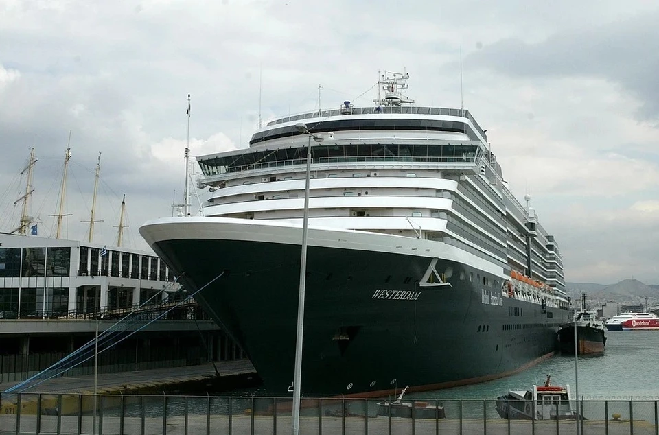 Круизный лайнер Westerdam