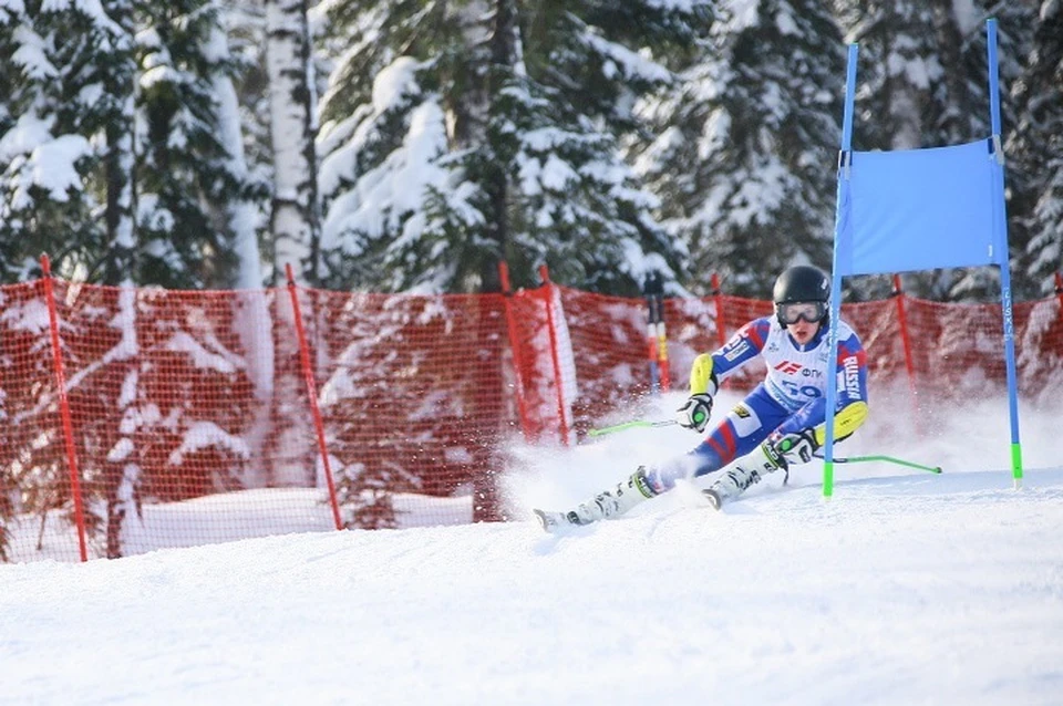 Соревнования по горным лыжам стартовали в Таштаголе. ФОТО: пресс-служба администрации правительства Кузбасса