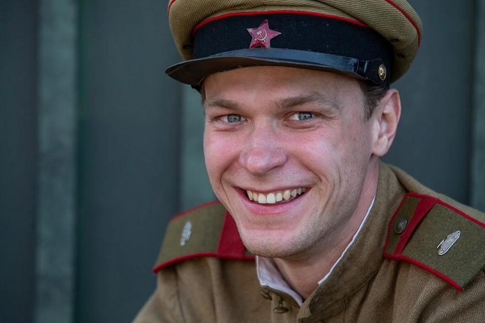 Фильм "Калашников" - это история-биография советского оружейного конструктора