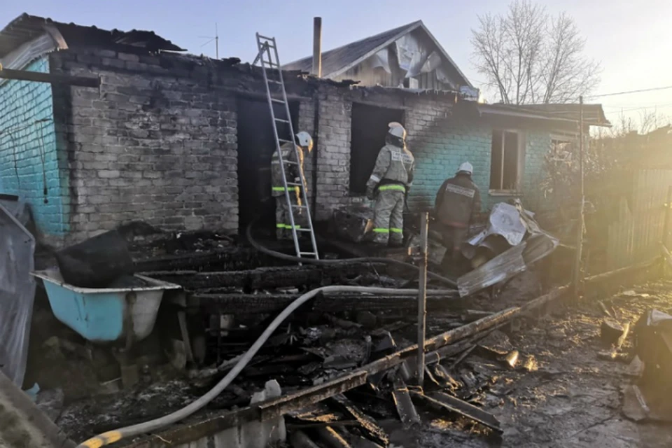 В ЕАО супруги чудом не пострадали при взрыве газового баллона