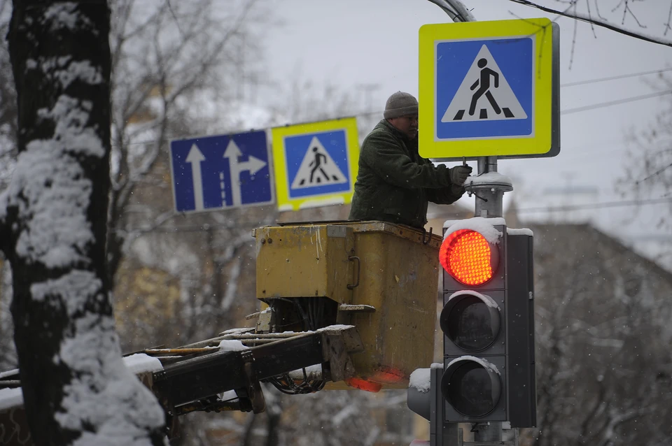 В Сыктывкаре на Октябрьском проспекте установят новый светофор